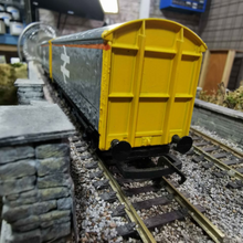 Load image into Gallery viewer, Hornby Curtain Sided Wagon in Railfreight Livery - OO Gauge
