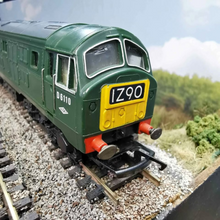 Load image into Gallery viewer, Hornby Class 29 Diesel Locomotive in BR Green - No.D6110 - OO Gauge - Analogue
