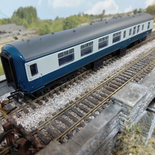 Load image into Gallery viewer, Bachmann - 39-370 - BR MK2S - BSO Brake Open 2nd - E9399 - Blue/Grey - OO Gauge

