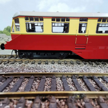 Load image into Gallery viewer, Heljan BR Crimson / Cream Diesel Railcar - OO Gauge - DCC Ready
