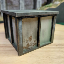 Load image into Gallery viewer, Lineside Hut - O Gauge
