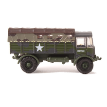 Load image into Gallery viewer, Oxford Diecast - NAEC017 - AEC Matador 2nd Batt - Gordon Highlanders - 76SS005 - N Gauge
