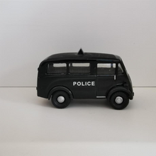 Load image into Gallery viewer, Classix Pocketbond - Austin 101 Estate - Police Van - EM76616 - 1:76
