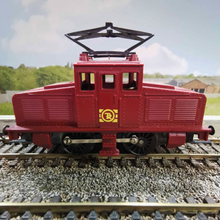 Load image into Gallery viewer, Tri-ang - R252/254 - Steeple Cab - Electric Locomotive - Maroon - 00 Gauge - Analogue
