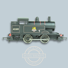 Load image into Gallery viewer, Hornby R2877 Freelance 0-4-0T 43209 in BR Lined Black - 2009 Collectors' Club Loco - OO Gauge - Analogue
