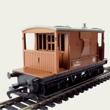 Load image into Gallery viewer, Hornby - R6368 - 20 Ton - Brake Van - B952042 - BR Bauxite - OO Gauge
