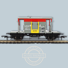 Load image into Gallery viewer, Hornby - R6510 - 20 Ton Brake Van - BR Railfreight - B954779 - OO Gauge
