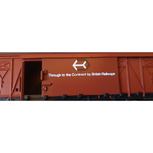 Load image into Gallery viewer, Hornby - R740 - Anglo Continental Ferry Van - Hfs - British Railways Livery - OO Gauge
