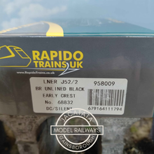 Load image into Gallery viewer, New - Rapido Trains - 958009 - LNER J52/2 - 0-6-0ST - Locomotive - BR Unlined Black with Early Emblem - No. 68832 - OO Gauge - DCC Ready
