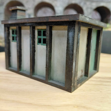 Load image into Gallery viewer, Lineside Hut - O Gauge
